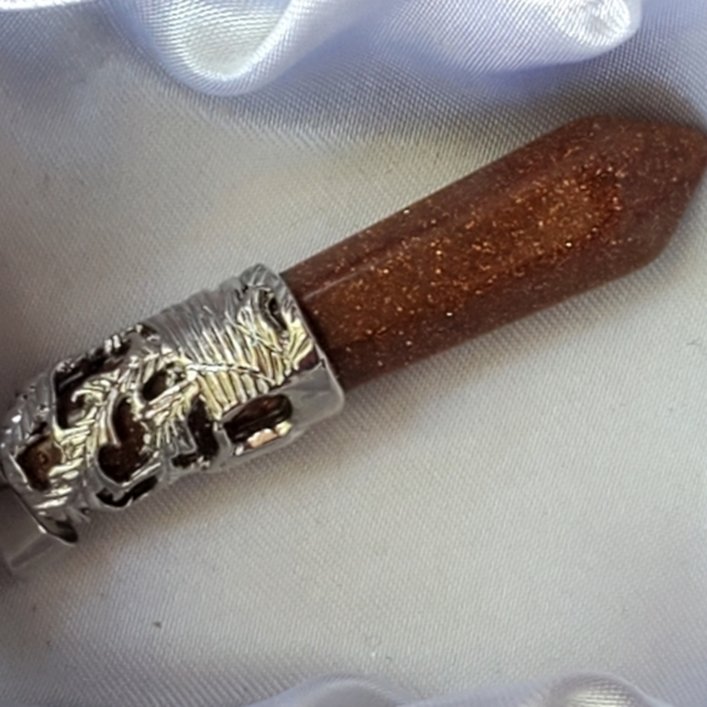 Brown Quartz Crystal Faux‎ Silver Pendant Faux Gold Sparkles NWOT